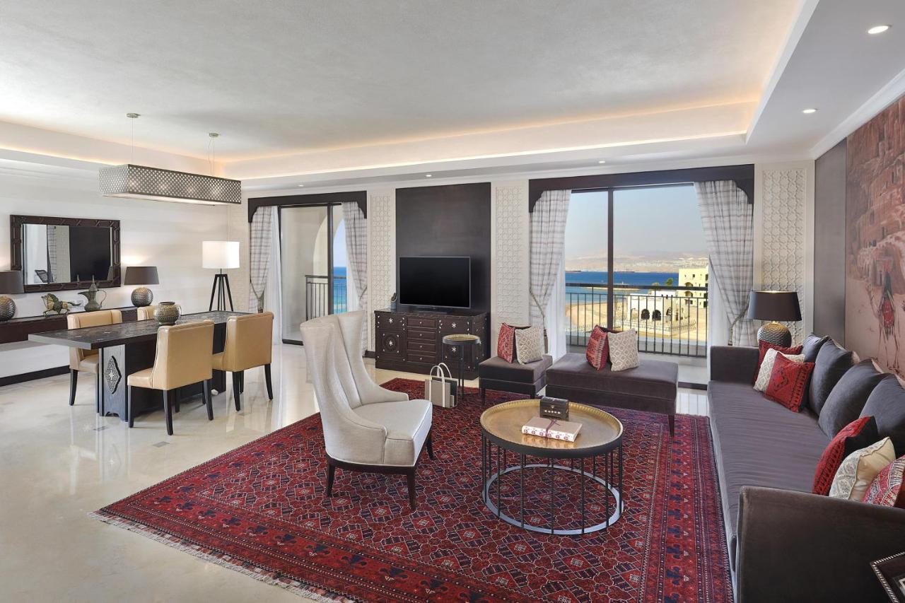 Al Manara, A Luxury Collection Hotel, Aqaba Exterior photo A suite at the Taj Mahal Palace